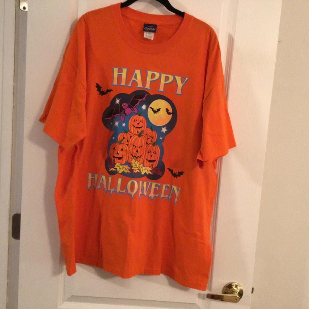 Happy Halloween Men’s T-Shirt XL NEW without tags